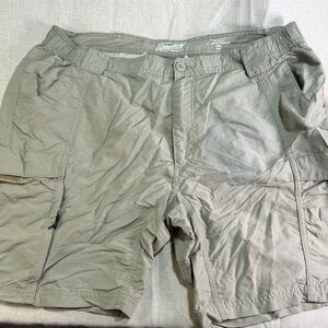Coleman Men's Tan Cargo Shorts